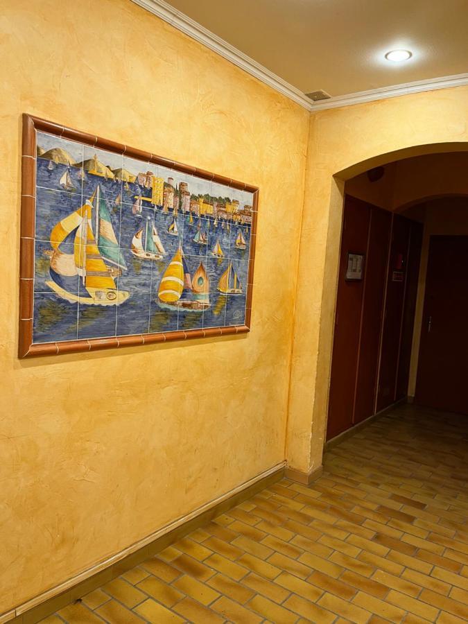 Port Grimaud Golfe St Tropez Bel Appartement מראה חיצוני תמונה